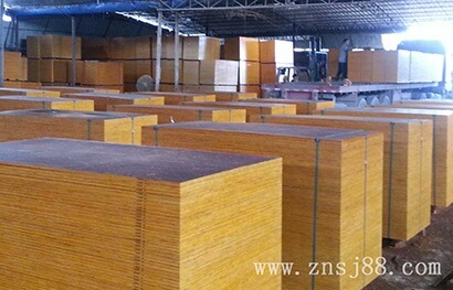 倉庫(建筑模板)