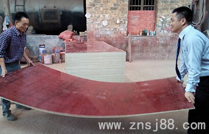 抬起兩頭,扇,竹膠板強度測試