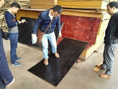 清水模板現場測試圖