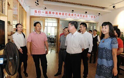 簽約團、嘉賓團參觀中南神箭展廳