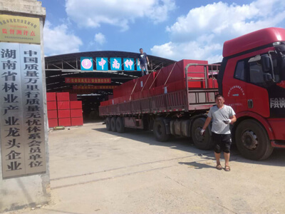 【湖南】購完竹膠板 再購中南神箭木方