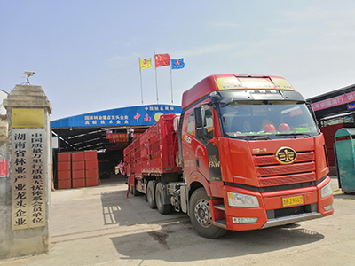 信任共贏:海南錢總選擇中南神箭竹膠板的合作之路