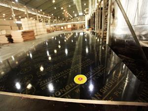 清水建筑模板和普通建筑模板有哪些不一樣的地方?