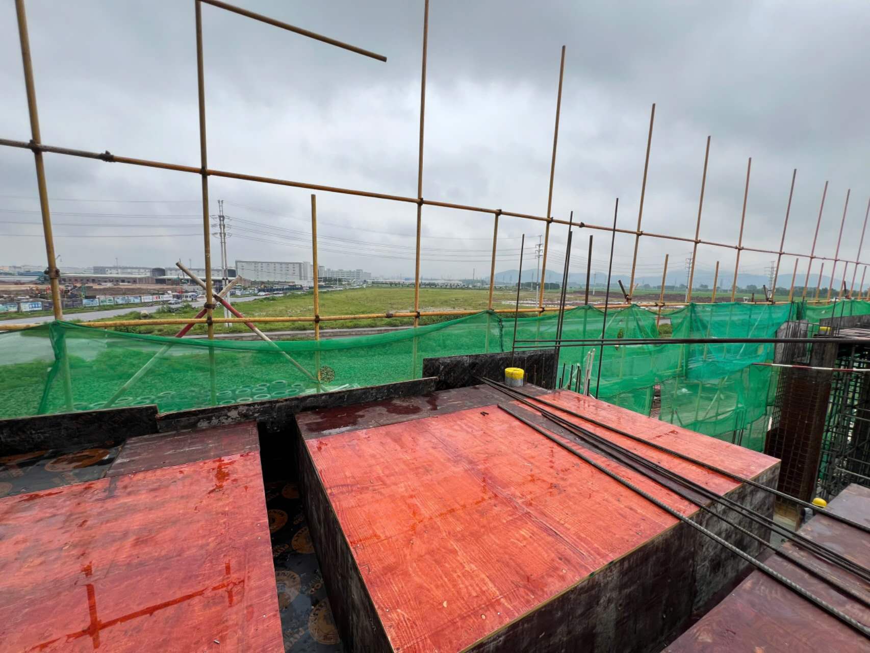 中南神箭·案例|資陽市某樓盤項目使用高檔建筑竹膠板