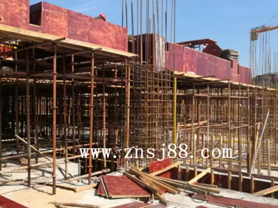 中南神箭建筑模板工地使用現(xiàn)場g 中南神箭建筑模板工地使用現(xiàn)場