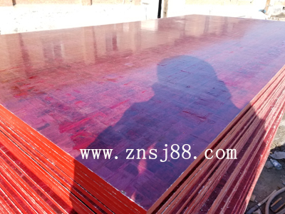 中南神箭竹膠板已到達四川成都工地 中南神箭竹膠板已到達四川成都工地