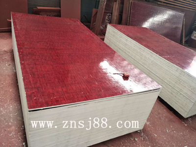 中南神箭生產好的竹膠板 中南神箭生產好的竹膠板