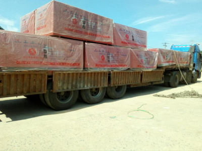 竹膠板發(fā)車中 竹膠板發(fā)車中