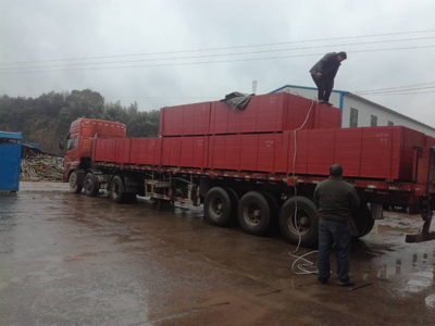 竹膠板到達李總工廠 竹膠板到達李總工廠